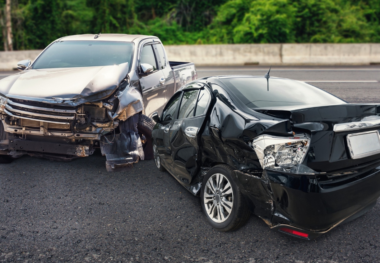 Tragiczny wypadek w Będzinie: Kierowca renault zginął na miejscu